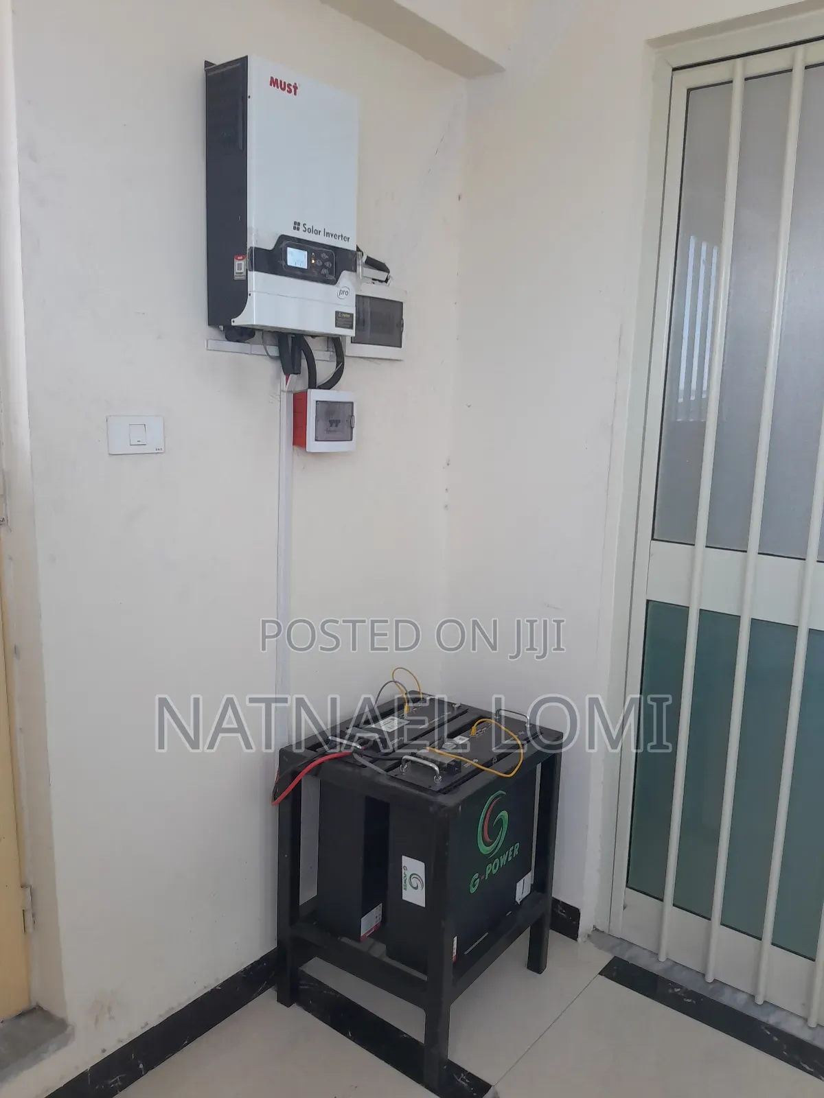 Solar Back-Up Inverter and Battery