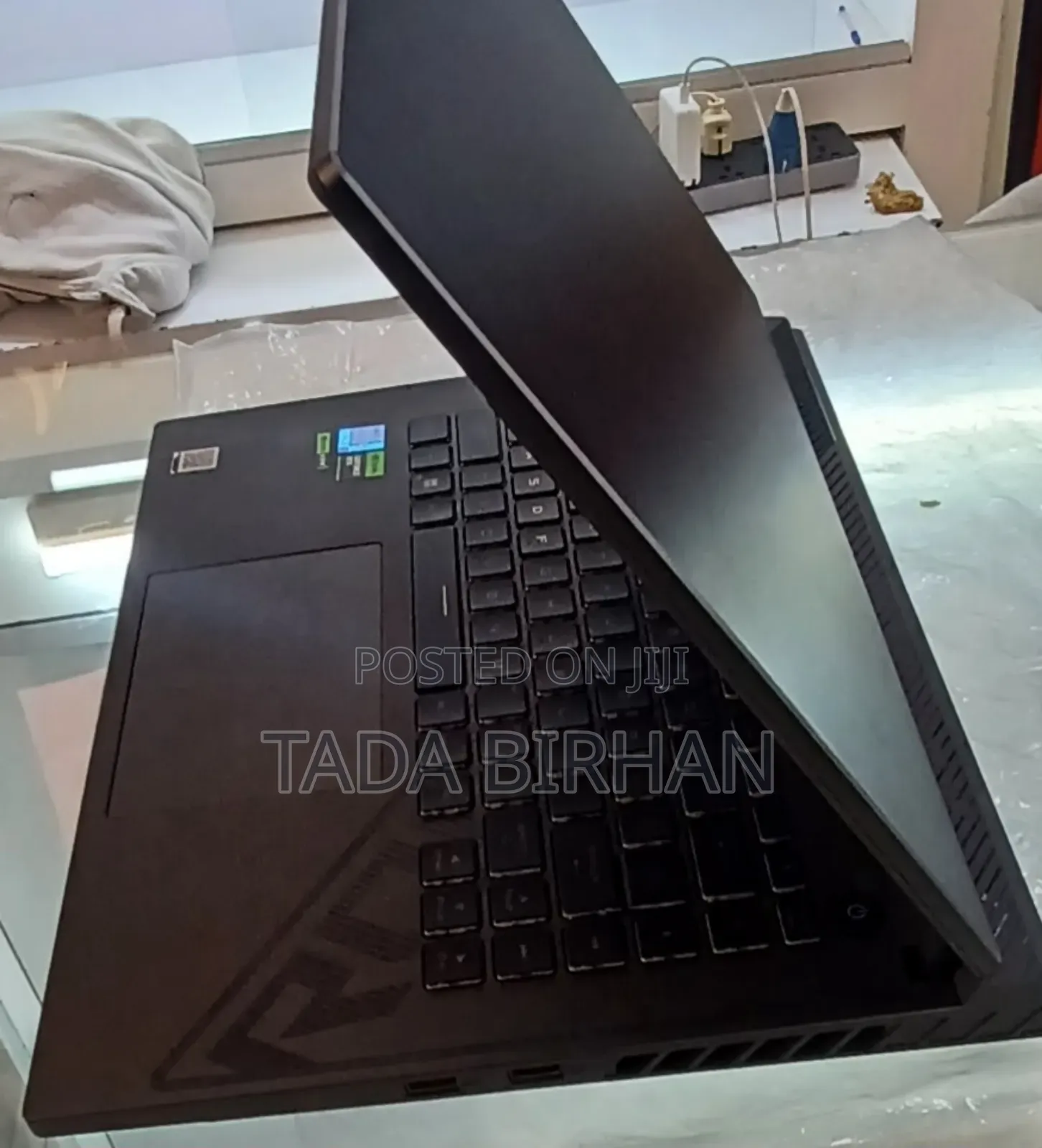 New Laptop Asus ROG Strix G15 18GB Intel Core I7 SSD 1T