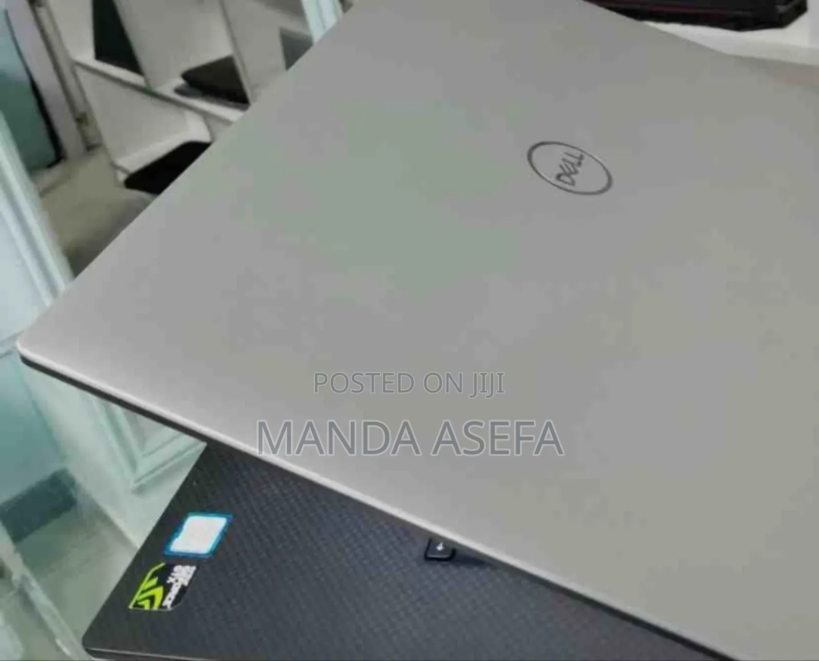 New Laptop Dell XPS 15 16GB Intel Core I9 SSD 512GB