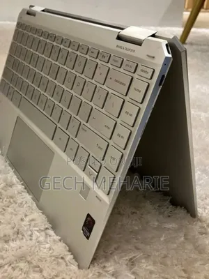 New Laptop HP Spectre X360 8GB Intel Core I5 SSD 512GB