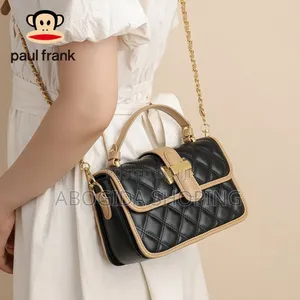 Elegant Handbag With Sophisticated Charm