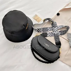 Photo - Designer Handbag for Elegant Women