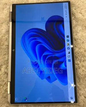 New Laptop HP Spectre X360 8GB Intel Core I5 SSD 512GB