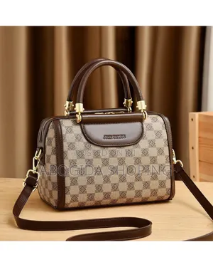 Designer Handbag for Elegant Women