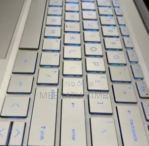 New Laptop HP Spectra 13 8GB Intel Core I5 SSD 512GB