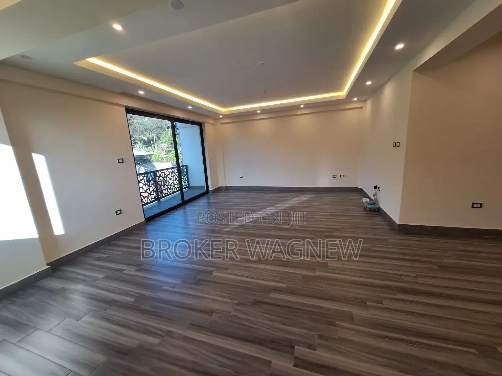 3bdrm Apartment in Yeka for rent