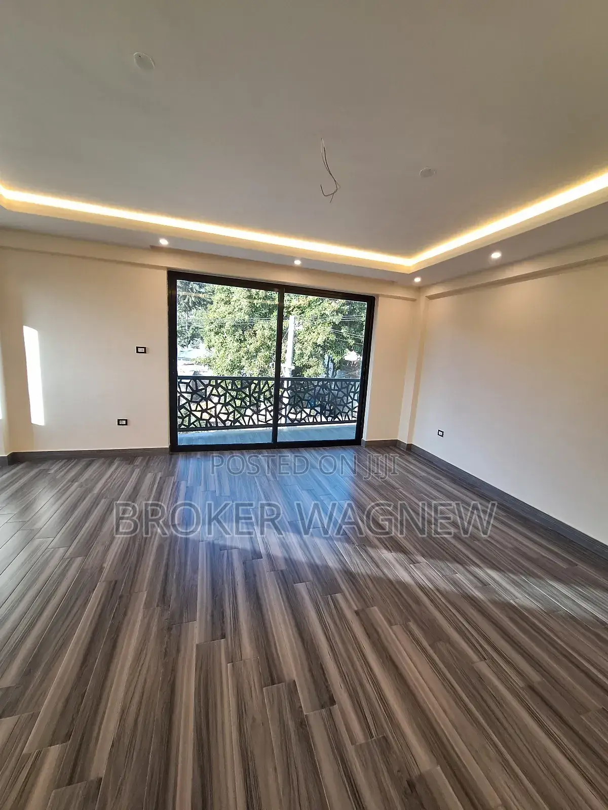 3bdrm Apartment in Yeka for rent