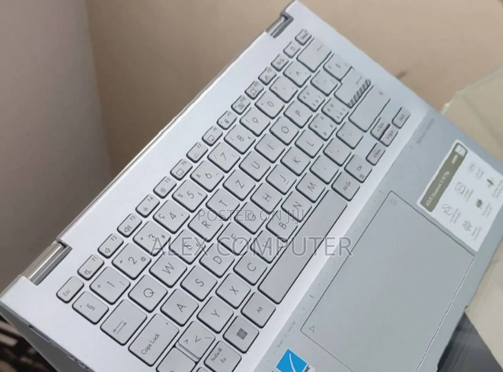 New Laptop Asus VivoBook S14 S410UN 16GB AMD Ryzen 7 SSD 1T