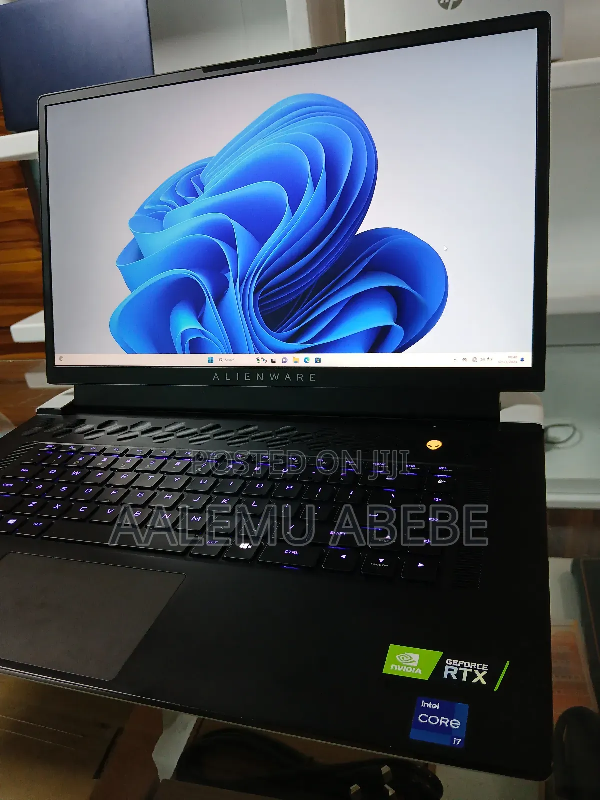 New Laptop Alienware M17x R2 16GB Intel Core I7 SSD 1T