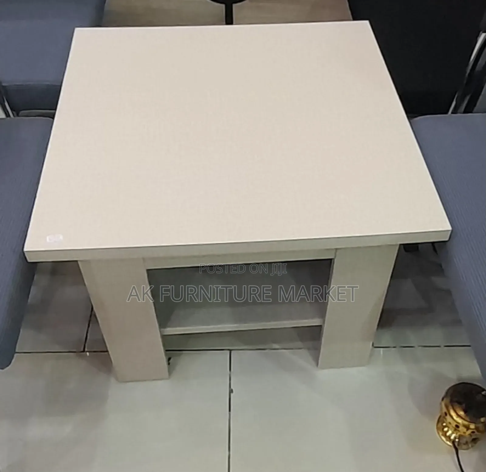 Coffee Table Imported Siz 60/60cm