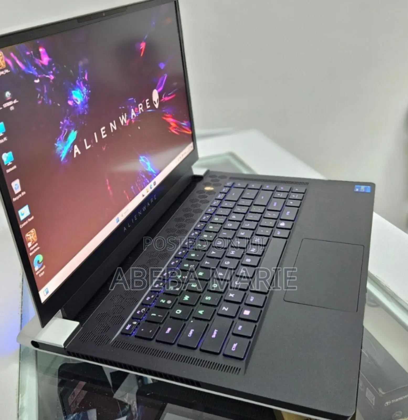 New Laptop Alienware M17x R2 32GB Intel Core I7 SSD 1T