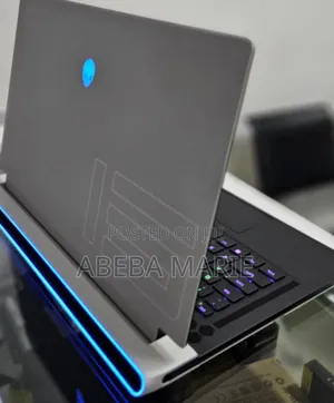 New Laptop Alienware M17x R2 32GB Intel Core I7 SSD 1T