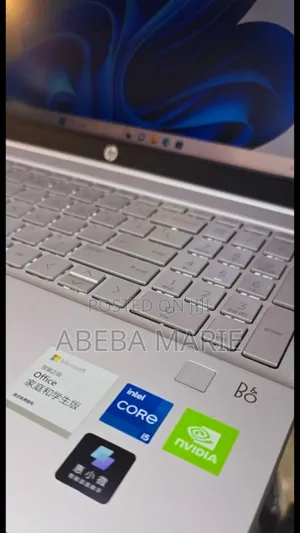 Photo - New Laptop HP Pavilion 11 16GB Intel Core I5 SSD 512GB