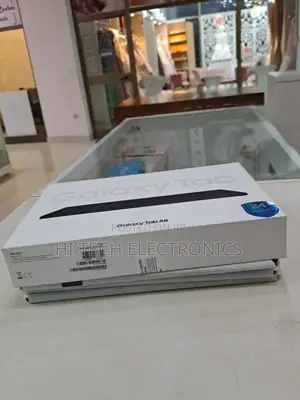 Photo - New Samsung Galaxy Tab A8 10.5 (2021) 64 GB Black