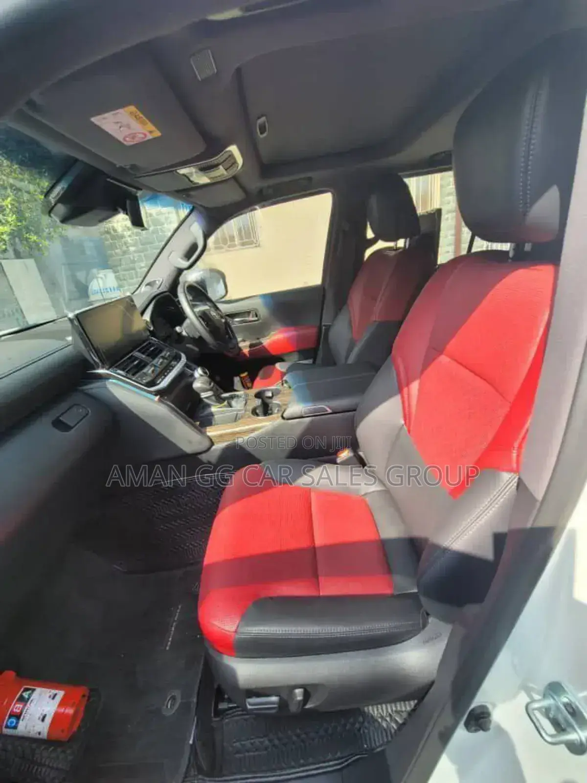 Toyota Land Cruiser 2023 White