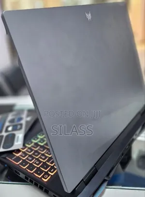 New Laptop Acer Predator Helios 300 16GB Intel Core I5 SSD 512GB