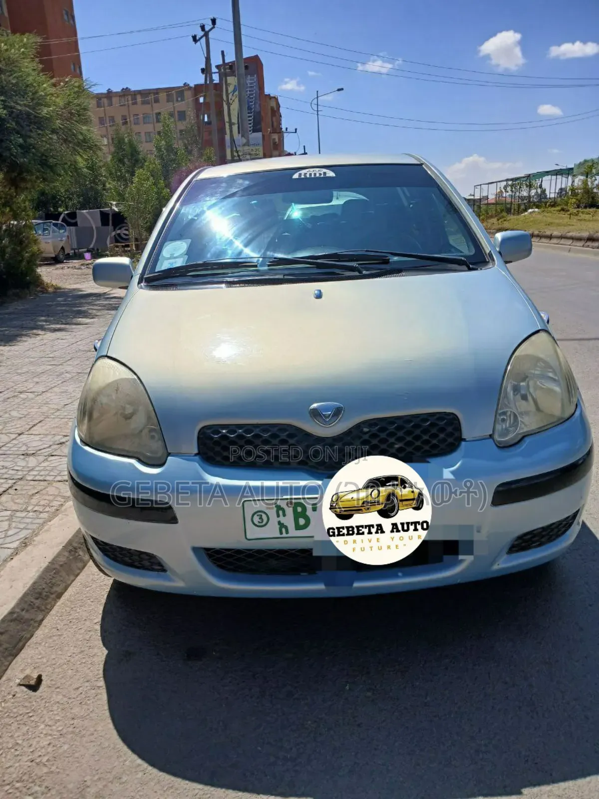 Toyota Vitz 2004 Blue