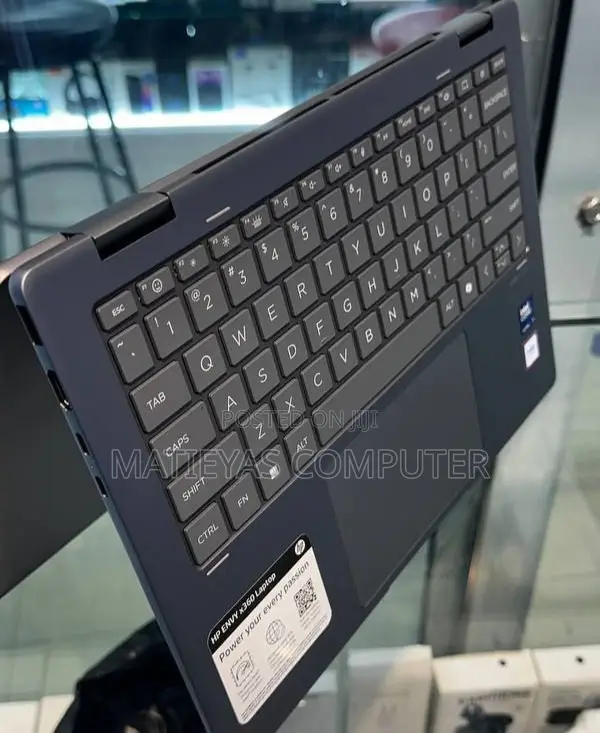 New Laptop HP Envy X360 16GB Intel Core I7 SSD 1T