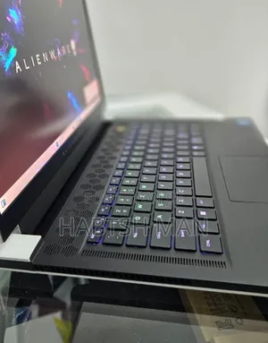 New Laptop Alienware Area-51m 32GB Intel Core I7 SSD 1T