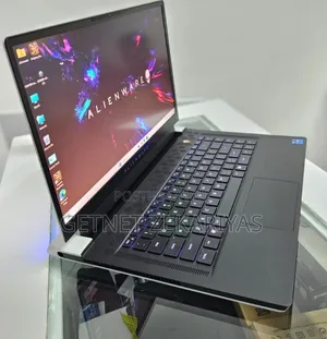 New Laptop Alienware M17x R2 32GB Intel Core I7 SSD 1T