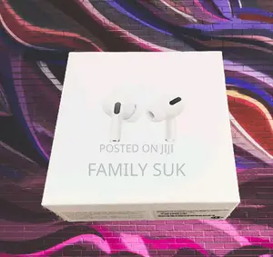 Photo - Airpod Pro Earbud Features Sweatproof Durability Design