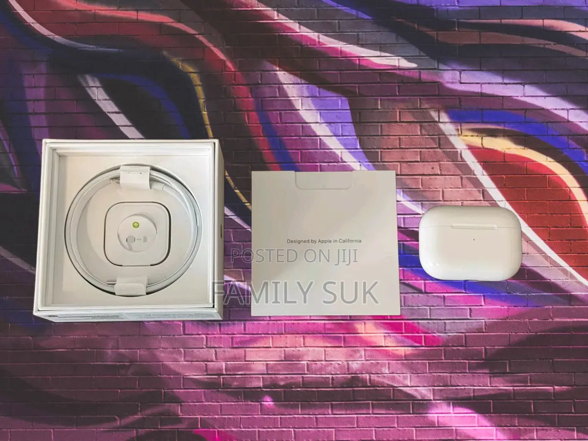 Airpod Pro Earbud Features Sweatproof Durability Design