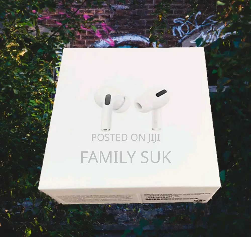 Airpod Pro Earbud Guarantees Flawless Bluetooth Connection