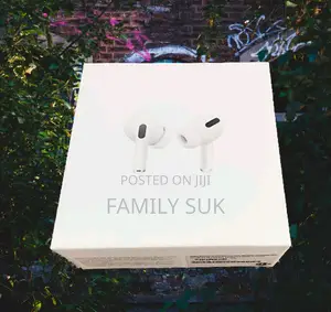 Photo - Airpod Pro Earbud Guarantees Flawless Bluetooth Connection