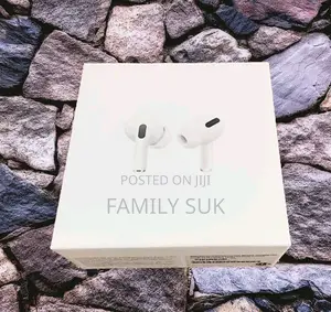Photo - Airpod Pro Earbud Compact Yet Fully Functional