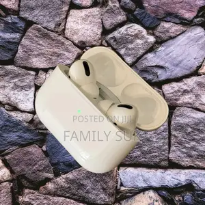 Airpod Pro Earbud Combines Lightweight Build Quality