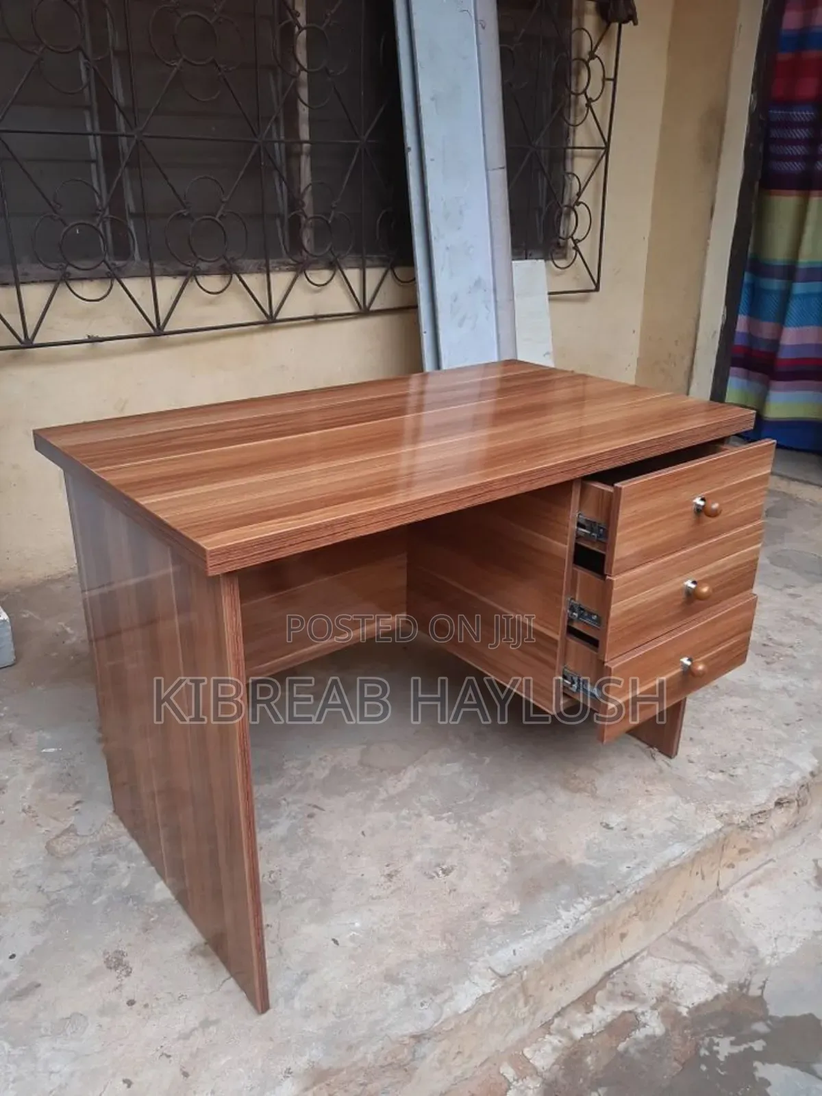 Office Table and Reading Table