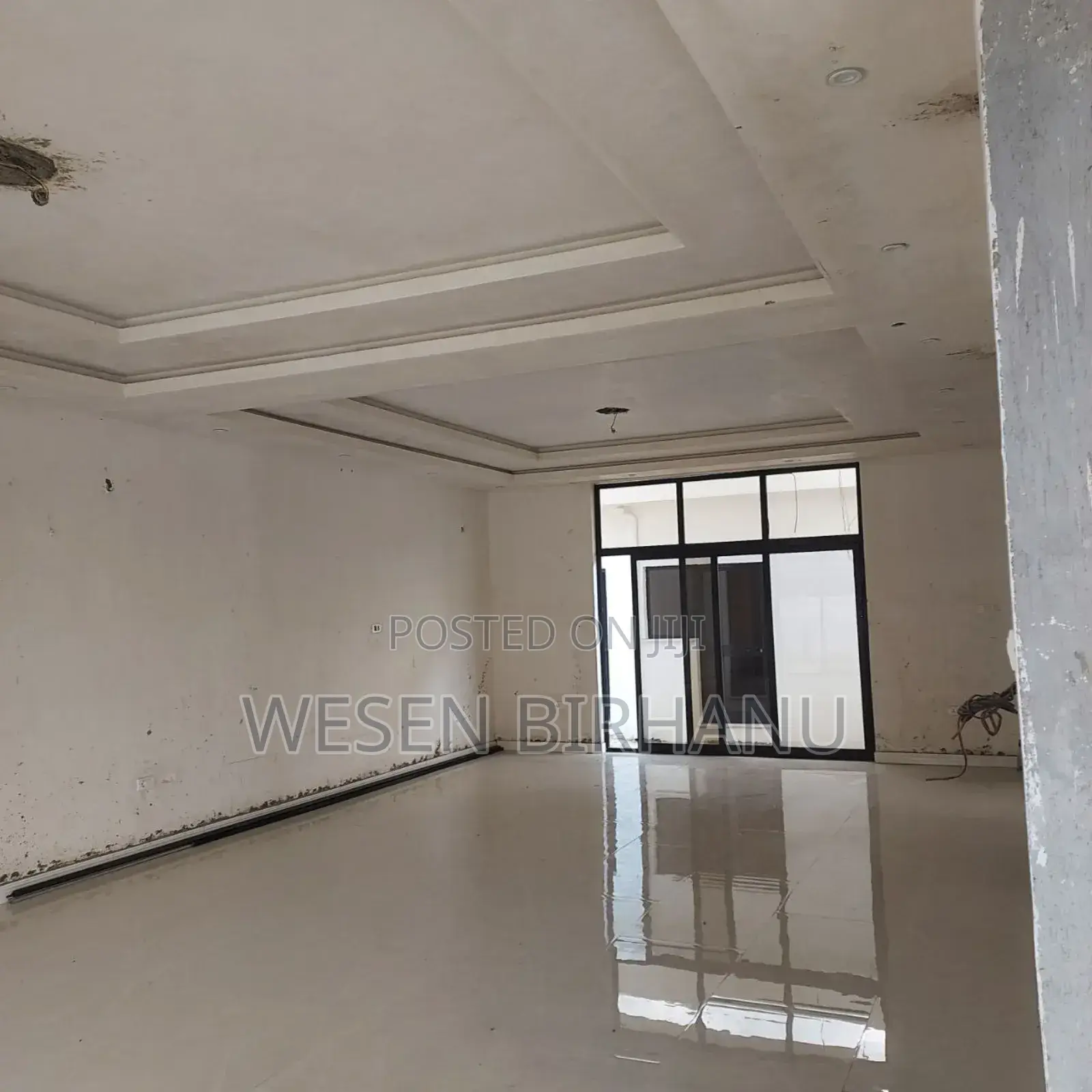 9bdrm House in ሮዘታ, Bole for sale