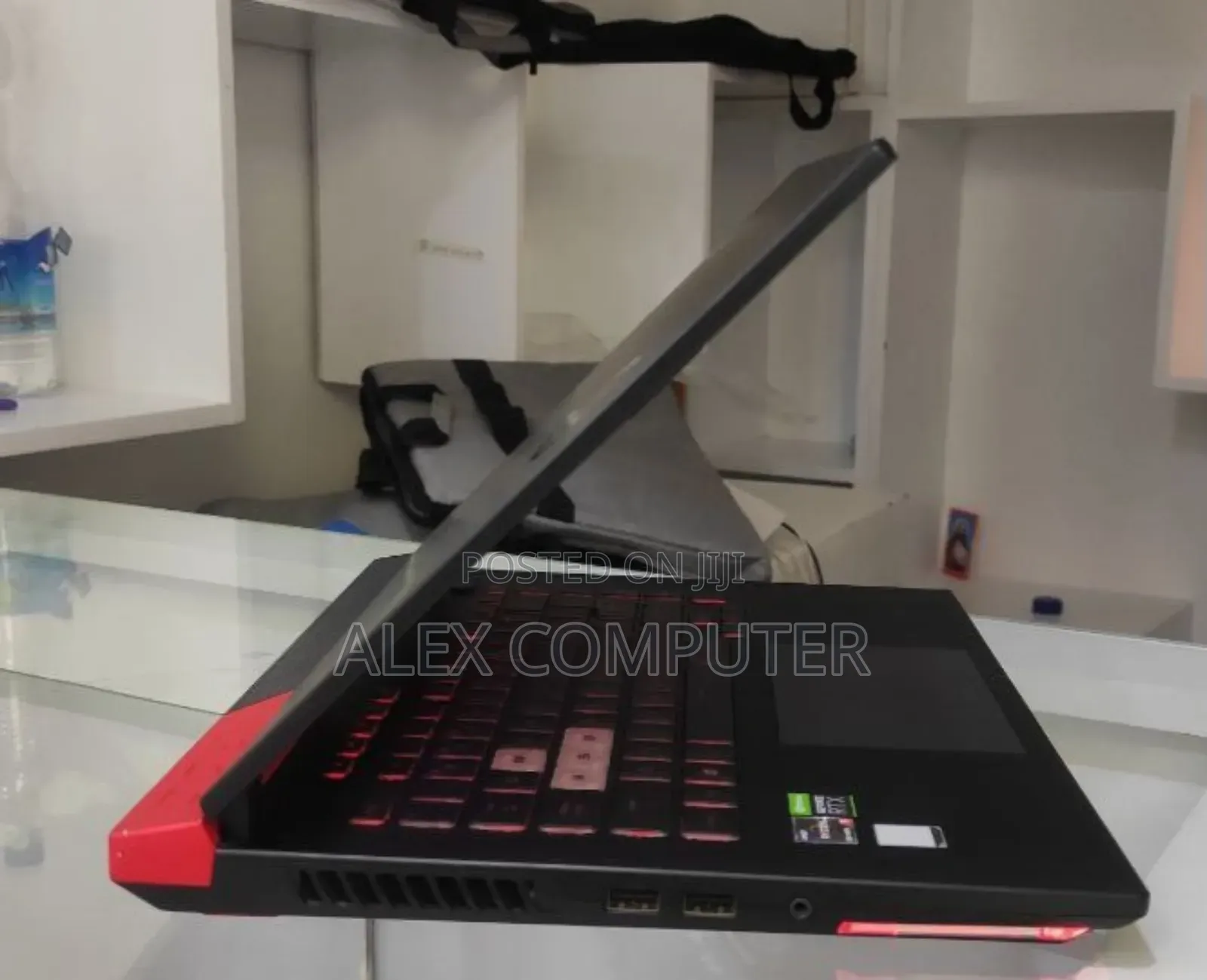 New Laptop Asus ROG Strix G15 16GB AMD Ryzen 9 SSD 512GB