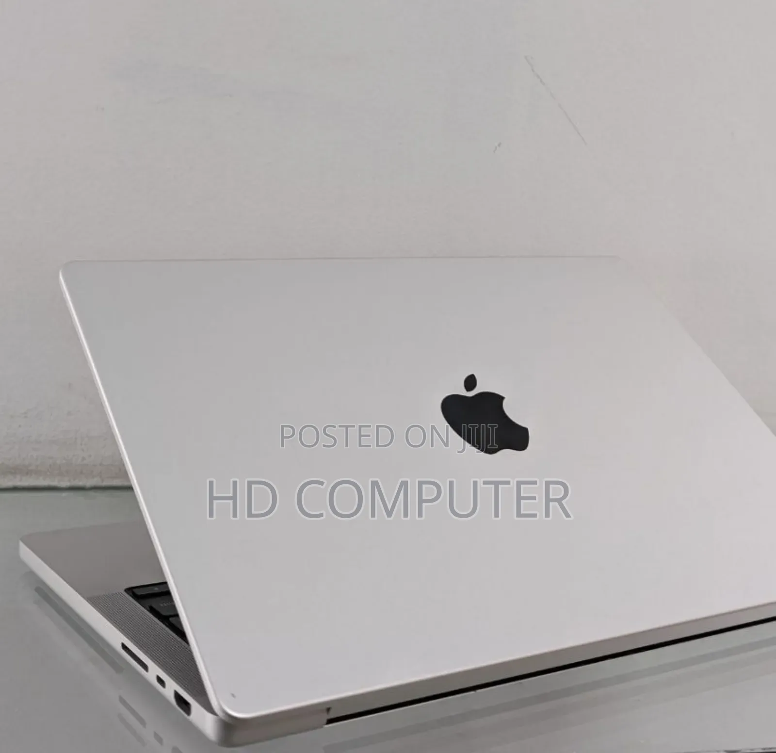 New Laptop Apple MacBook Pro M1 16GB Apple M1 SSD 1T