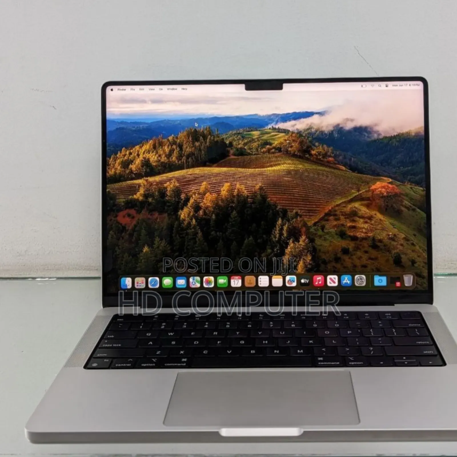 New Laptop Apple MacBook Pro M1 16GB Apple M1 SSD 1T