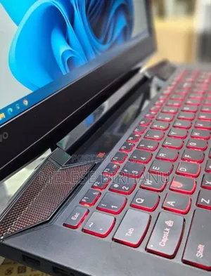 New Laptop Lenovo Yoga 700 8GB Intel Core I5 HDD+SSD 1T