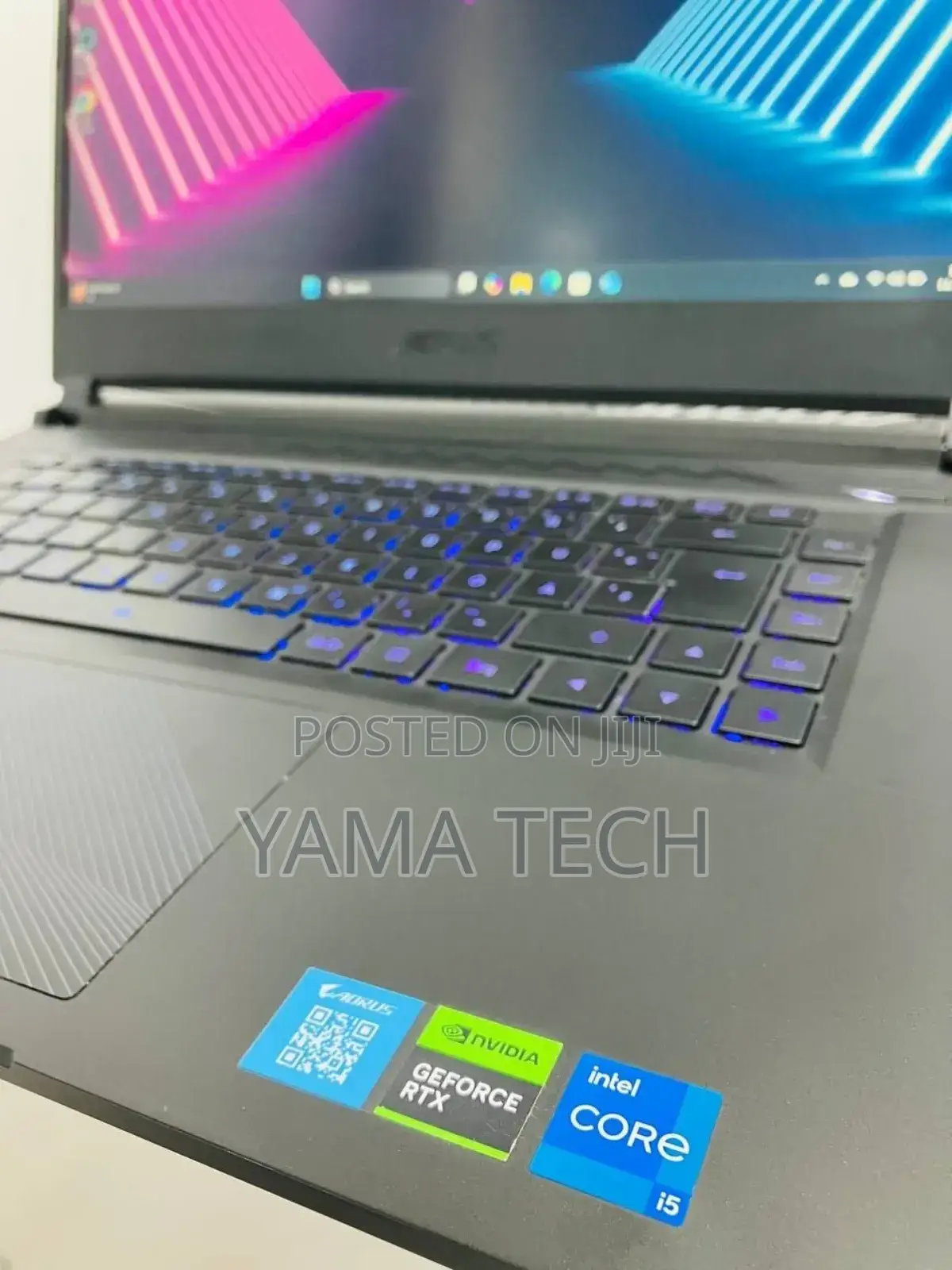 New Laptop Gigabyte AERO 15 16GB Intel Core I5 SSD 1.5T