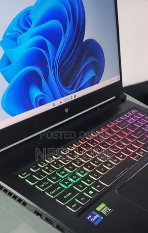 New Laptop Acer Predator Helios 300 16GB Intel Core I9 SSD 512GB