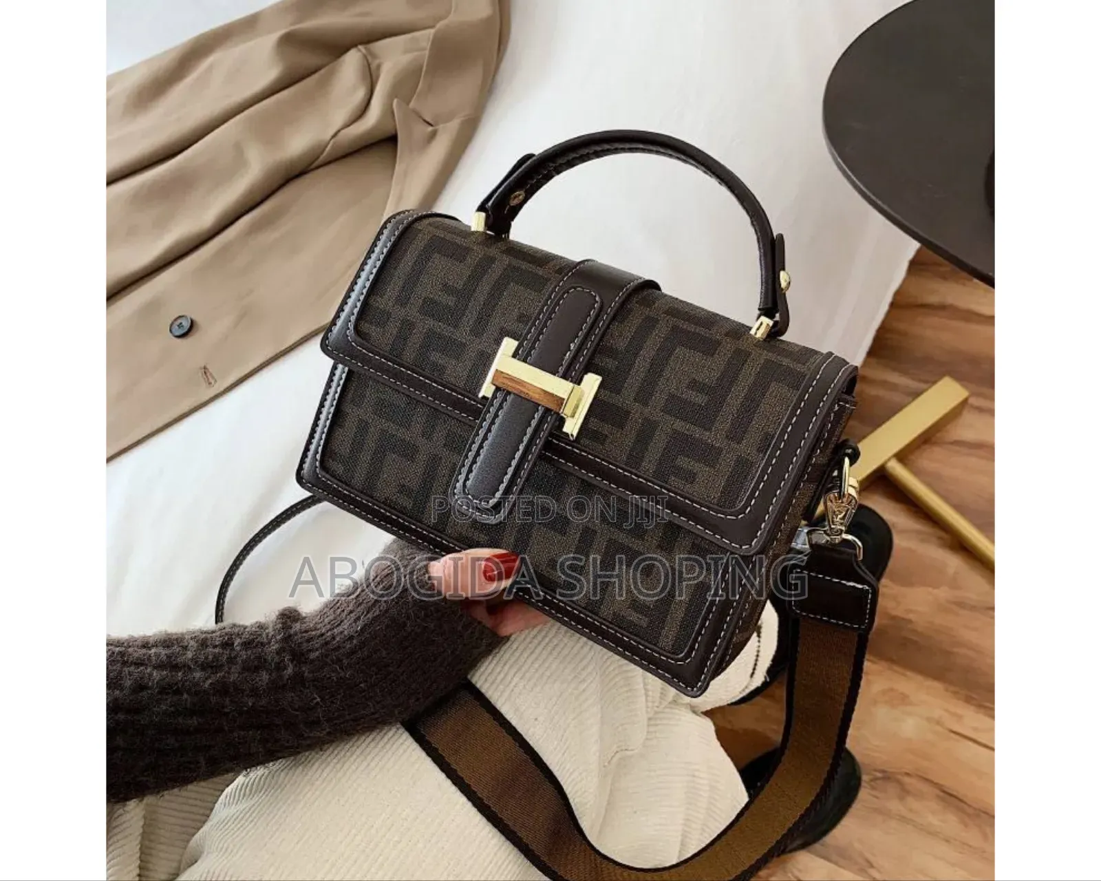 Modern Designer Handbag for Effortless Style