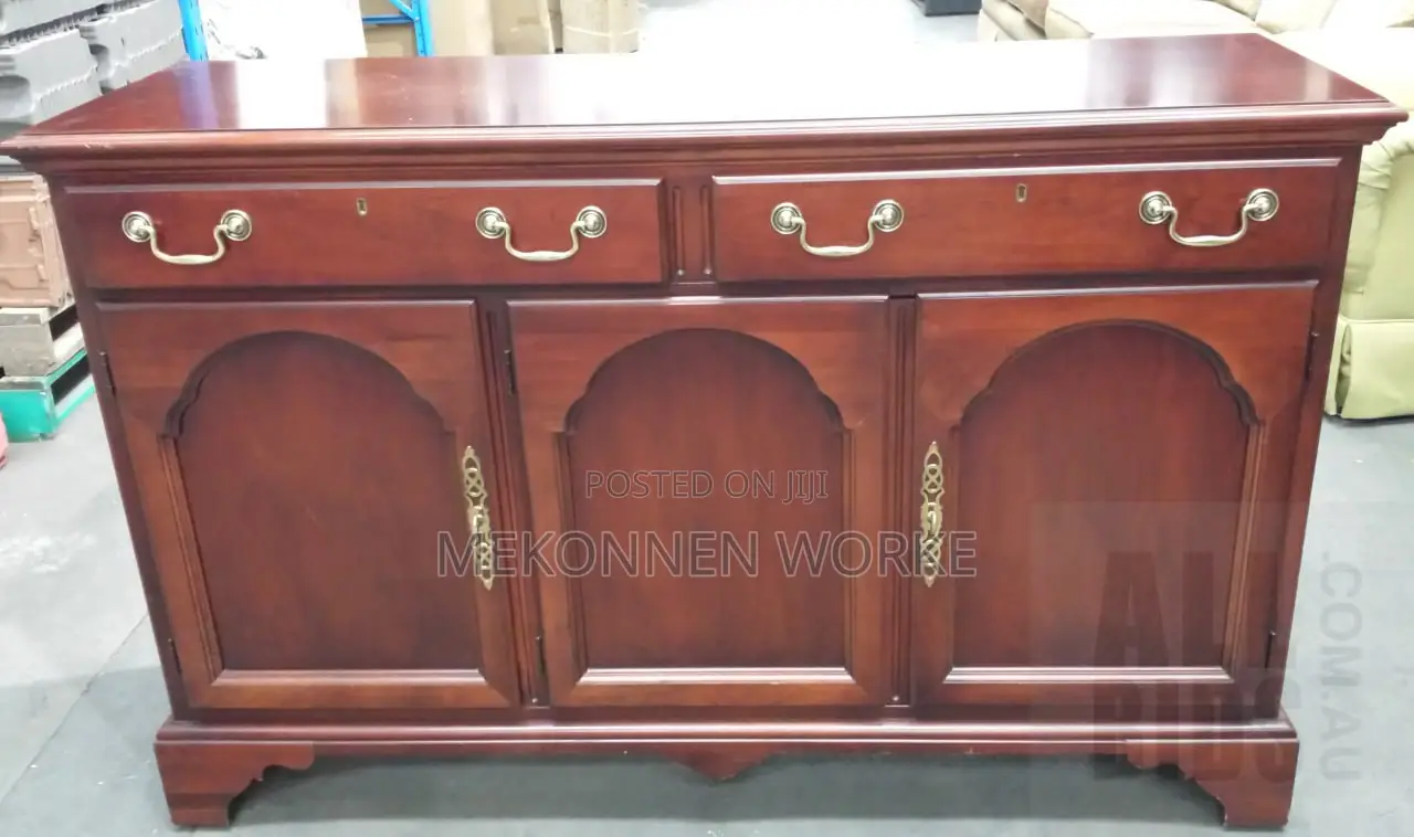 Buffet /Sideboard