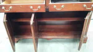 Photo - Buffet /Sideboard