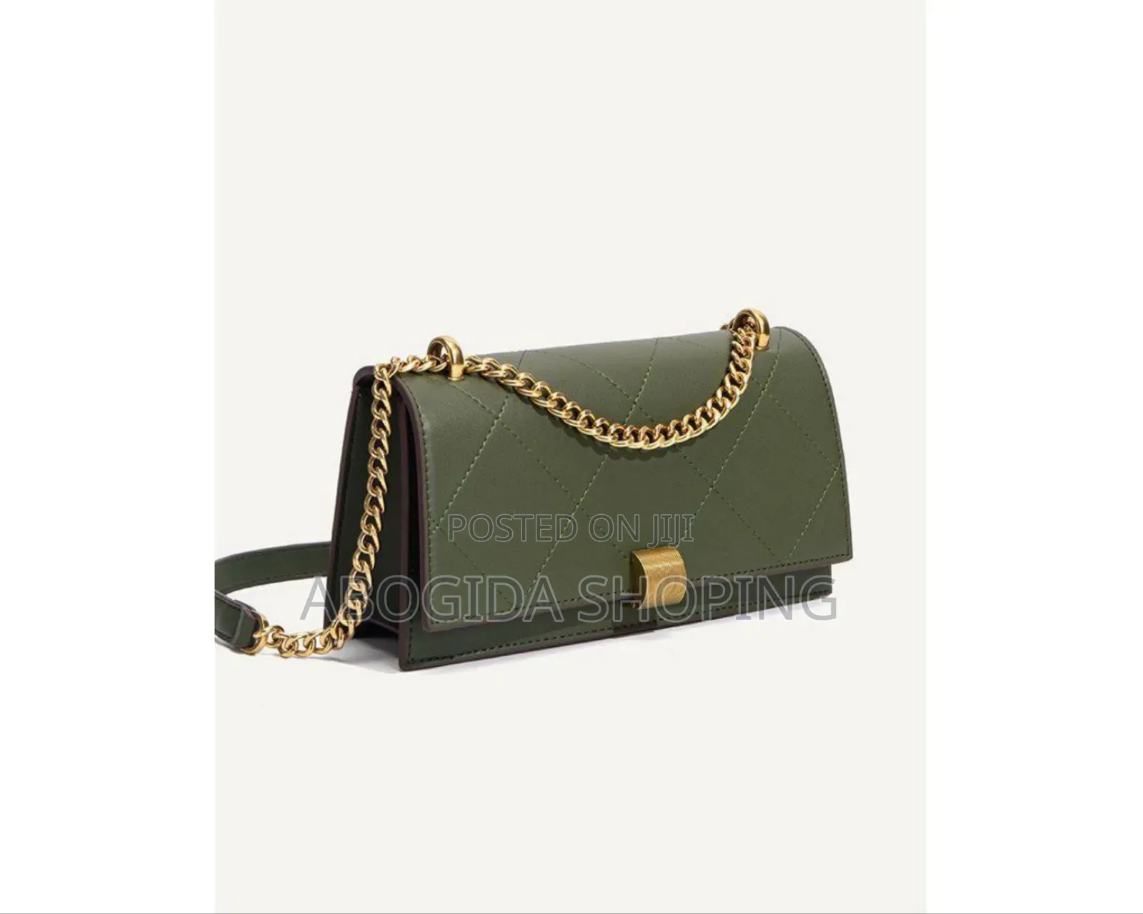 Elegant Women’S Handbag for a Refined Look