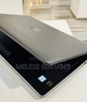 New Laptop Dell Precision 7520 16GB Intel Core I7 SSD 512GB