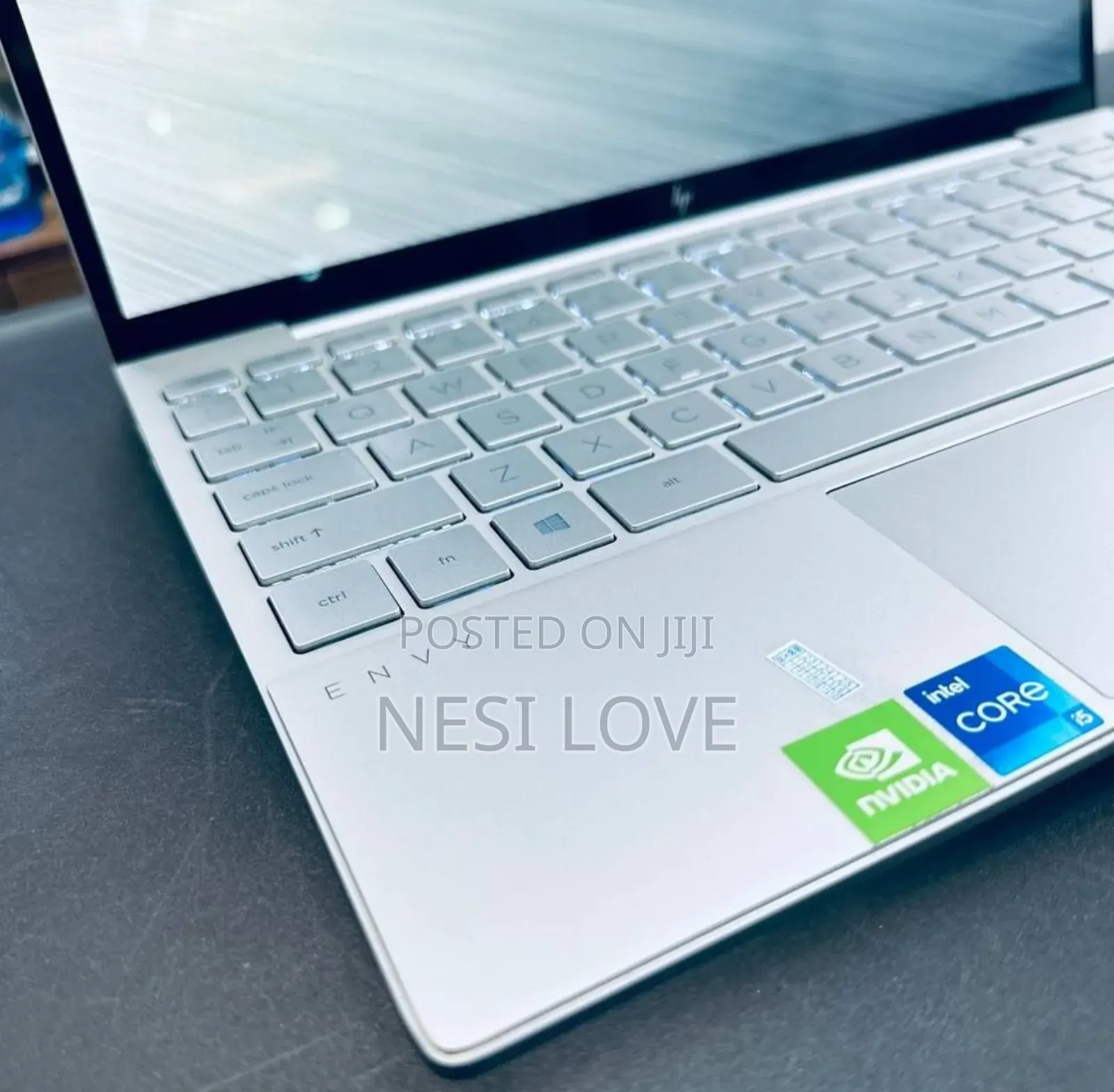 New Laptop HP Envy 13t 16GB Intel Core I5 SSD 512GB