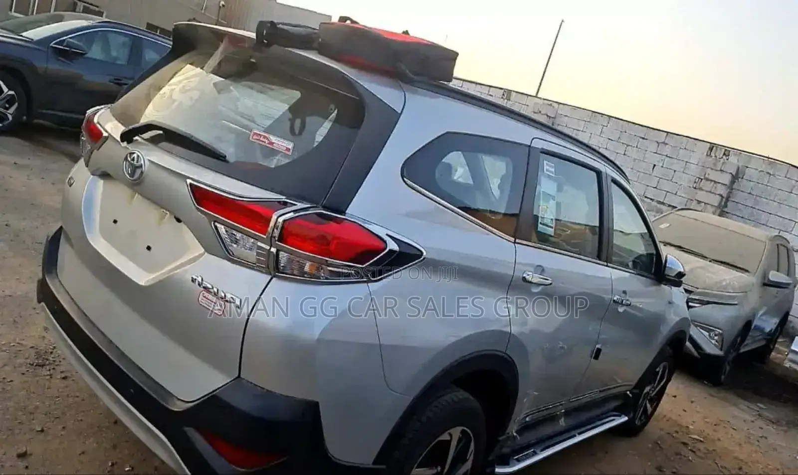 Toyota Rush 2023 Silver