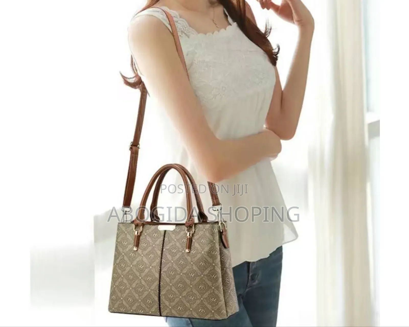 Luxury Women’S Handbag for Everyday Use