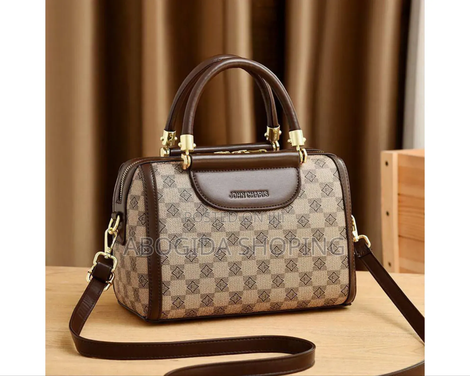 Stylish Handbag With Unique Details