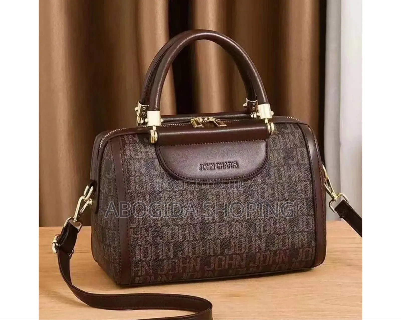 Stylish Handbag With Unique Details