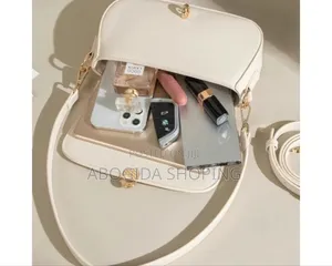 Modern Designer Handbag for Effortless Style