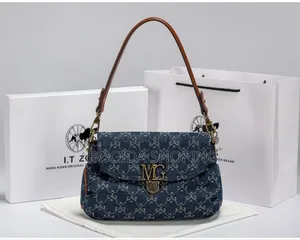 Photo - Luxury Handbag That Turns Heads Everywhere